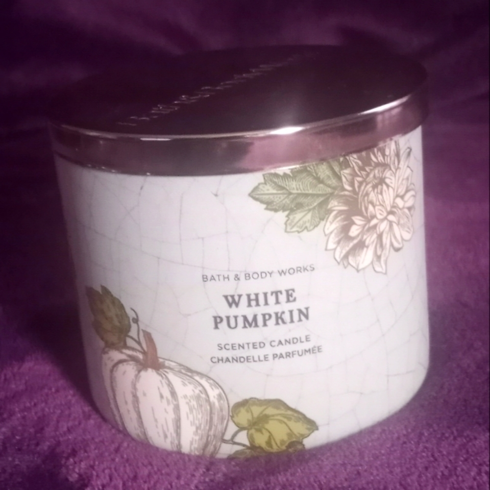3 Wick white pumpkin